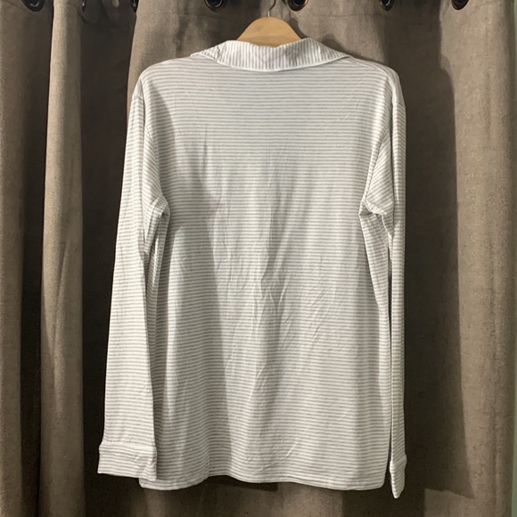 J Crew Re-Imagined Women’s Pajama top - Picture 6 of 8